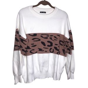 Pretty Garden Sweater White Animal Print  XL Pullover Ribbed Soft Long Sleeve